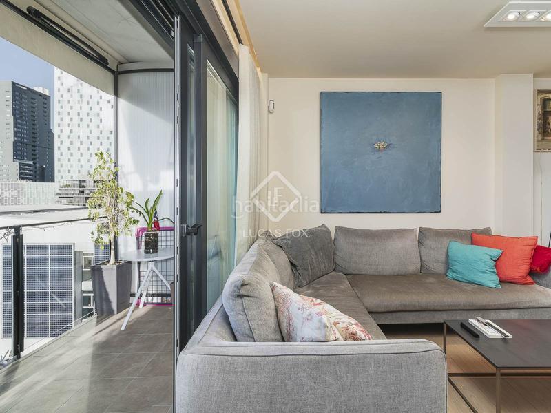 Foto 740817c2-56c5-4877-a75f-c5953fbc2129. Attique avec chauffage parking dans Poblenou Barcelona