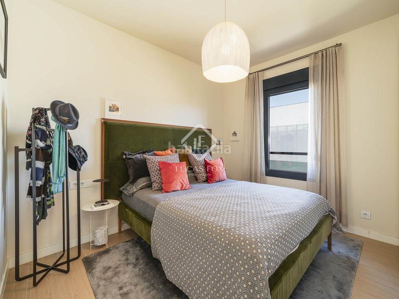 Foto adec2115-93ca-4964-abde-1cbb858d8ffb. Attique avec chauffage parking dans Poblenou Barcelona