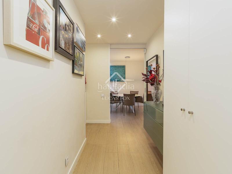 Foto c0031980-5b86-48bd-b99d-4bf9cb37f055. Attique avec chauffage parking dans Poblenou Barcelona