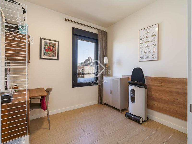 Foto d4bd365f-6954-48d0-be05-36960314f186. Attique avec chauffage parking dans Poblenou Barcelona