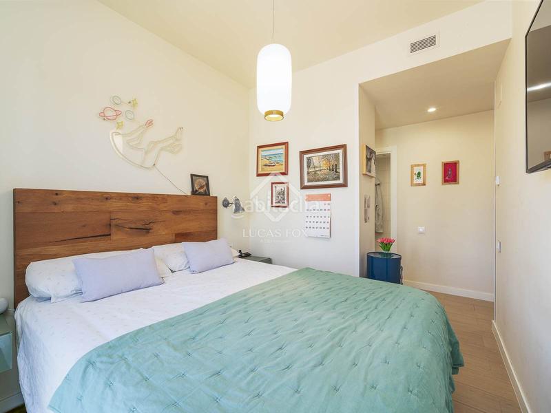 Foto f4c05ae2-6a88-4cc9-a47d-8bb327f85386. Attique avec chauffage parking dans Poblenou Barcelona