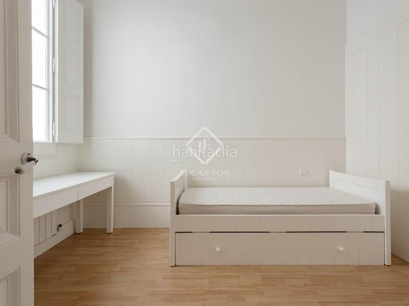 Foto 52e0a189-4913-484a-8bd3-d3a2954d8fbc. Miete etagenwohnung mit heizung in Dreta de l´Eixample Barcelona