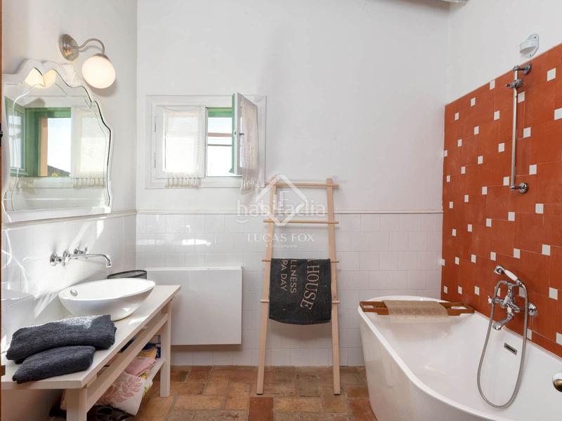 Foto fcf280fb-8d23-405c-9690-82f2fda5807d. Bauernhof mit heizung in Rupià