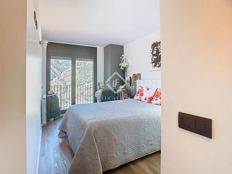 Foto 168f9878-d2ef-45da-8d14-4dfdae0f8f2b. Chalet mit heizung parking in Ciudad Universitaria Madrid