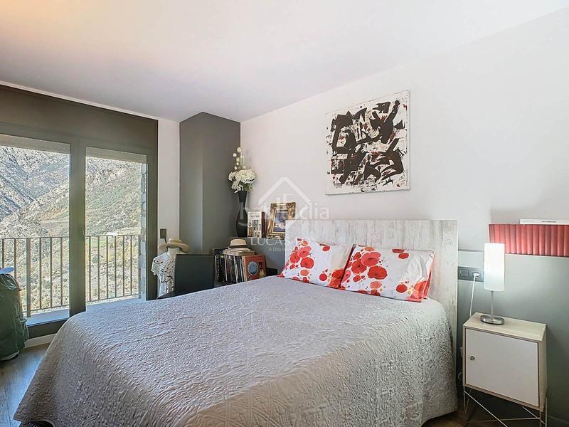 Foto 3aa330f3-8417-45c7-9a6c-abed7339432b. Chalet mit heizung parking in Ciudad Universitaria Madrid