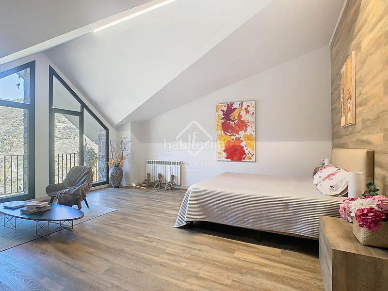 Foto 9e27b7c4-3f58-4e15-b216-c6f2ba9ad795. Chalet mit heizung parking in Ciudad Universitaria Madrid