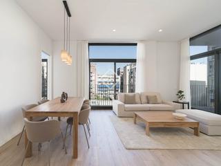 Rent Flat in Sagrada Família. Alquiler temporal.piso de obra nueva de 3 dormitorios con 12m te