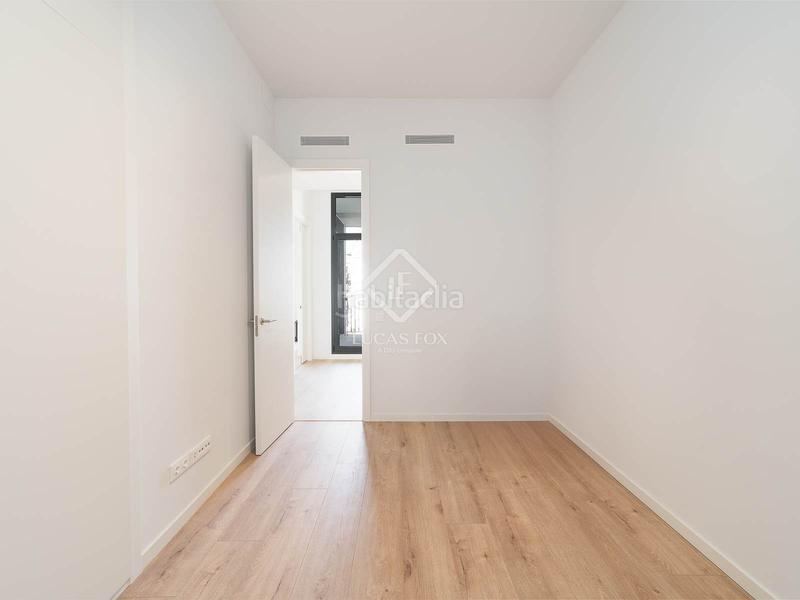 Foto 8963db13-1ab5-49a3-ad3d-a75a1016d442. Affitto appartamento con riscaldamento parcheggio in Barcelona