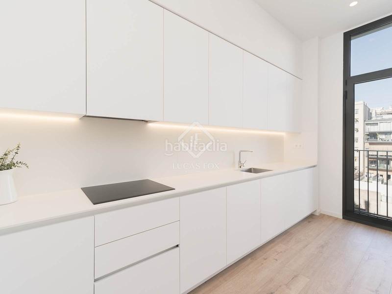 Foto 0c2f9797-23a4-40ea-b158-4f8ae9a569df. Location appartement avec chauffage parking dans Sagrada Família Barcelona