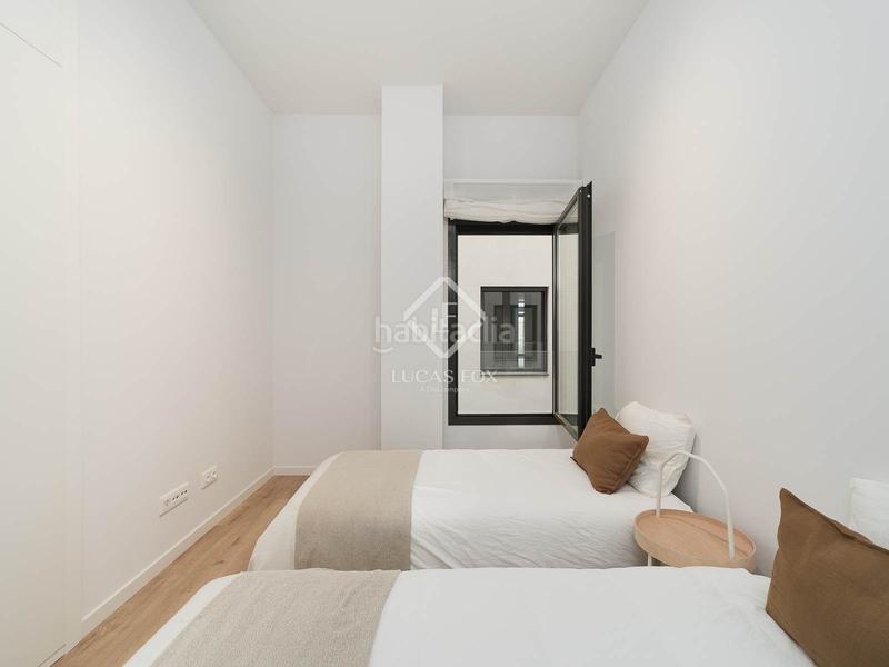 Foto 298b4cd2-1dc3-4db4-a969-58244a515f93. Location appartement avec chauffage parking dans Sagrada Família Barcelona