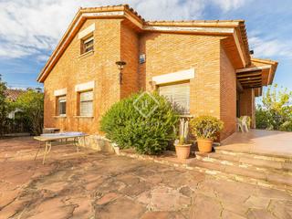 Xalet a Valldoreix. Casa  villa de 7 dormitorios en venta en valldoreix, barcelona