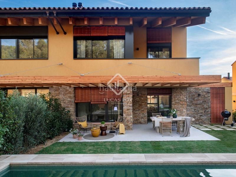 Foto 857b90a7-7fc1-4730-ba4b-505f1af549ba. Chalet con parcheggio in Regencós