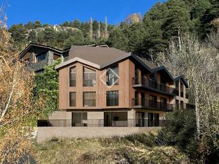 Etagenwohnung in Ordino-Ansalonga-Sornás. Piso de obra nueva de 4 dormitorios con terraza de 10 m con impr