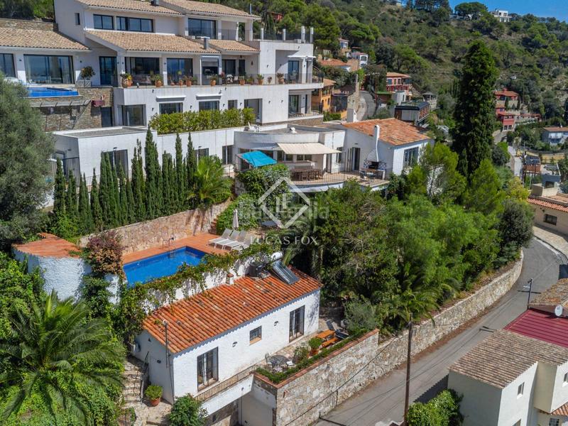 Foto 2833e97e-6e91-42bf-b695-fdd9618cea94. Xalet amb calefacció aparcament piscina a Fornells-Aiguablava Begur