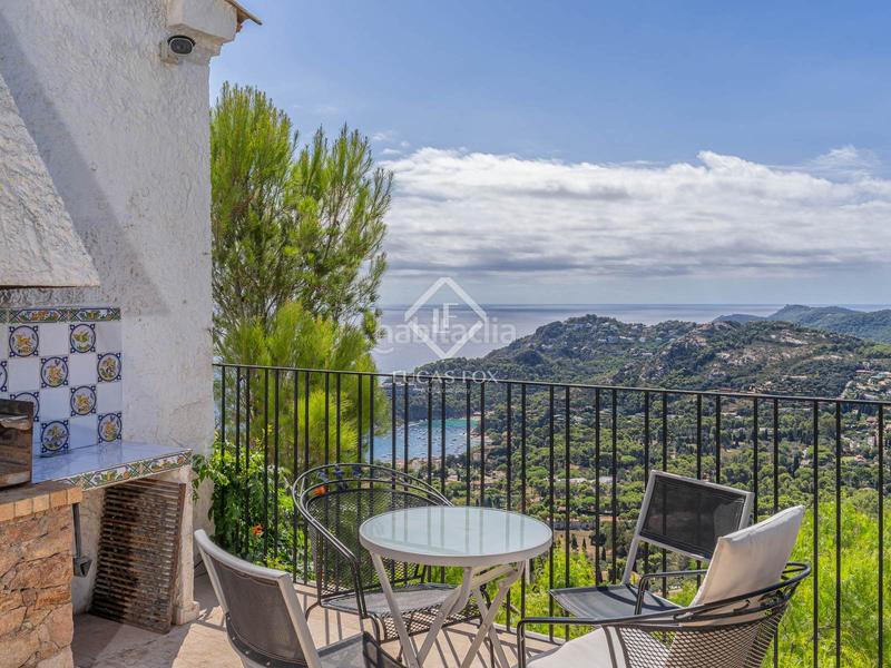 Foto 32250e6c-7b0e-4cc8-9764-347b3e2ef778. Xalet amb calefacció aparcament piscina a Fornells-Aiguablava Begur