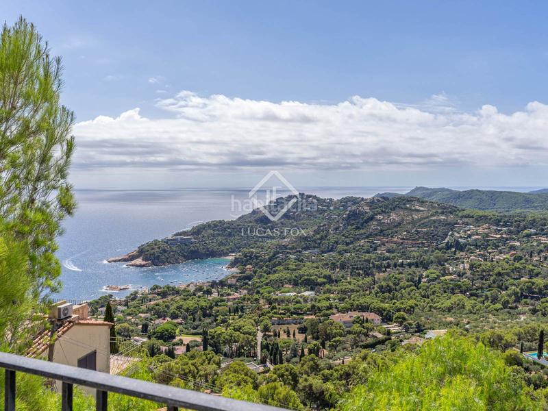 Foto c6685209-3cea-42a8-bbe5-79962e08d8b9. Xalet amb calefacció aparcament piscina a Fornells-Aiguablava Begur