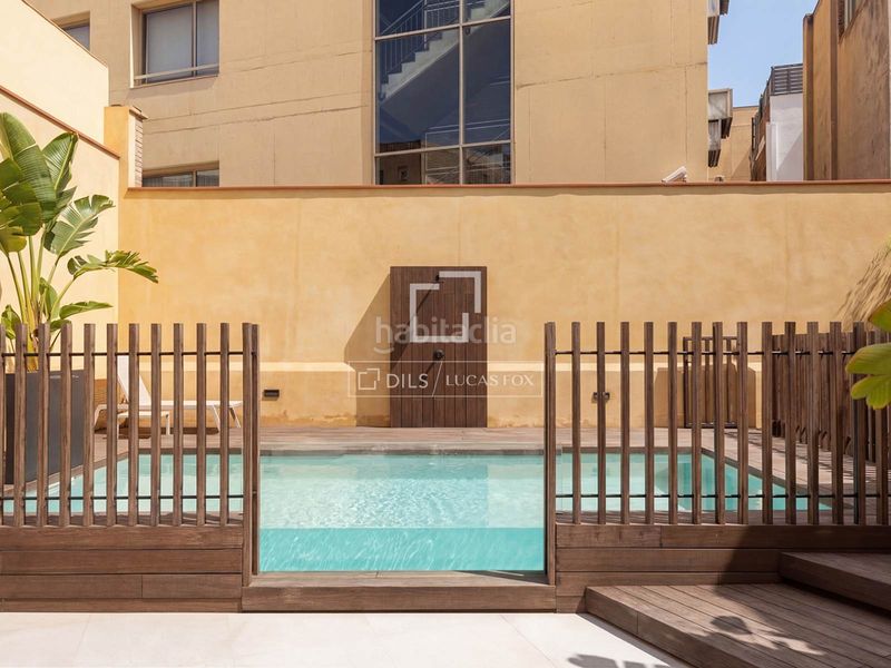 Foto c6629e61-ccaf-4796-94c0-34dadde1ac1b. Pis amb piscina a Raval Barcelona