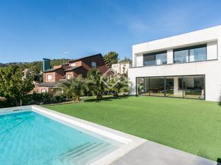 Chalet in La Sentiu. Casa  villa en venta en la sentiu, gavà
