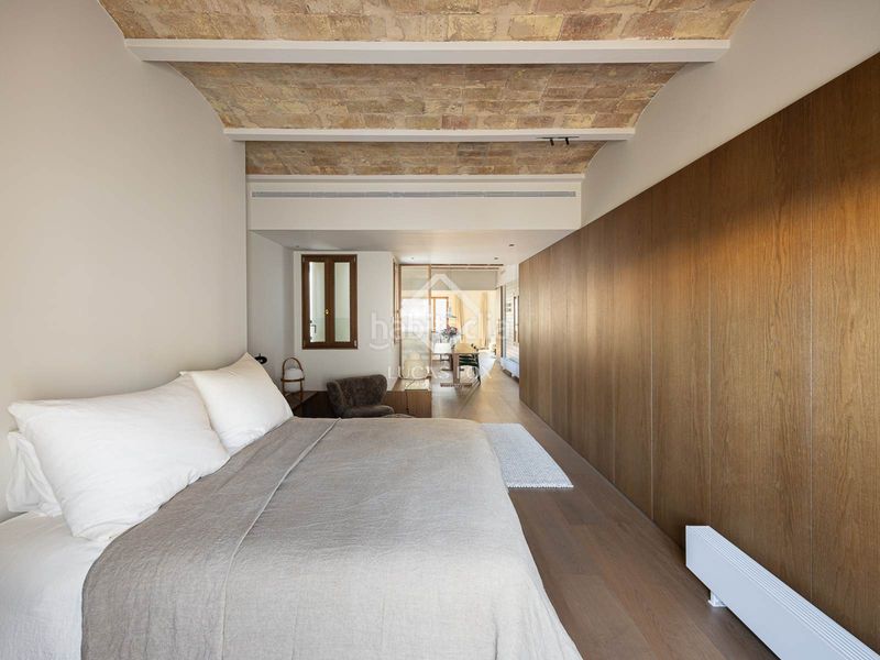 Foto 7b8b14c8-c0e4-45bc-9378-d79694e12a2e. Piso  en excelentes condiciones de 3 dormitorios con 7m terraza en venta en eixample derecho en Barcelona