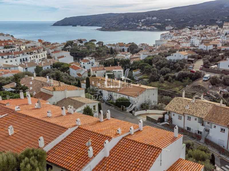 Foto b8da9902-2d76-4502-8c0f-44831127e238. Xalet amb calefacció aparcament a Cadaqués