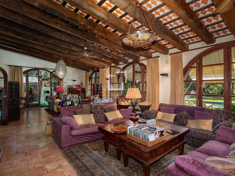 Foto 6fbe7a74-a299-4180-9d44-62ed0ebfd7f9. Masia amb calefacció piscina a Armentera (L´)