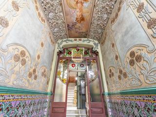 Etagenwohnung in Sant Antoni. Precioso piso reformado en una finca modernista a pasos de la pl