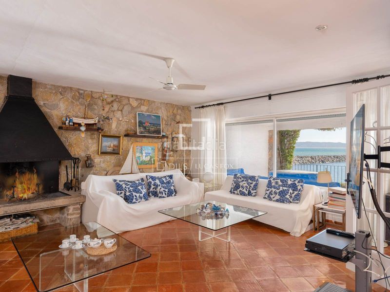 Foto 87006393-f1c7-4feb-96ef-cd1c47da1d52. Xalet amb calefacció aparcament a l´Estartit poble Estartit