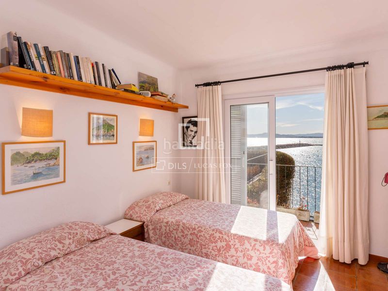 Foto 8f0811d3-f985-45fd-94bb-5dfddef841d1. Xalet amb calefacció aparcament a l´Estartit poble Estartit