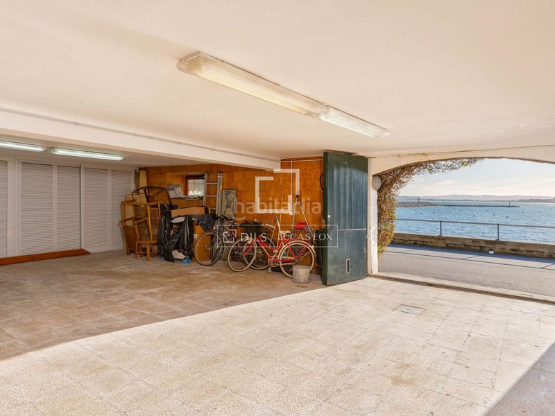 Foto bd2eef27-b4f8-40a7-b9ac-efa1312fe052. Xalet amb calefacció aparcament a l´Estartit poble Estartit