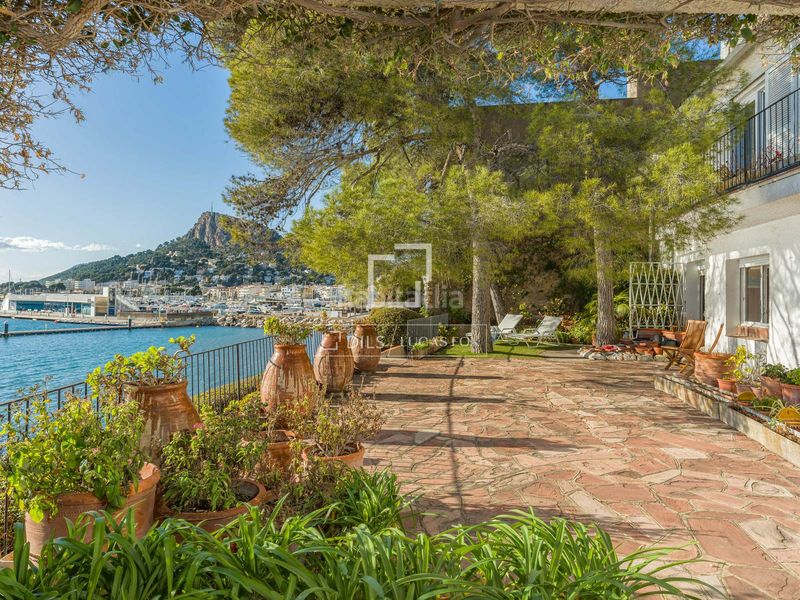 Foto d9b20f4e-0a0a-4642-8356-b5b0cfa516bf. Xalet amb calefacció aparcament a l´Estartit poble Estartit