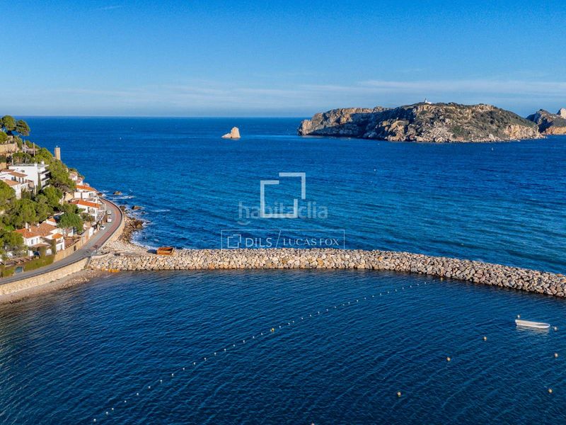 Foto f9d58c6f-8837-4d65-8af2-465b6dcdcd45. Xalet amb calefacció aparcament a l´Estartit poble Estartit