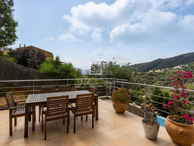 Foto 33e0d559-e373-43a8-8c17-6ff0a67da35c. Xalet amb calefacció aparcament piscina a Alella