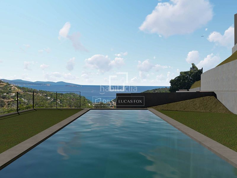 Foto 37254243-b5da-4024-8cab-de56ddb6b200. Chalet villa de obra nueva con vistas al mar en venta en Begur