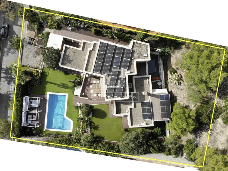 Foto 31e53f6b-7772-4a16-84da-e97e175d478c. Chalet with heating parking pool in La Plana-Bellsoleig Sant Just Desvern