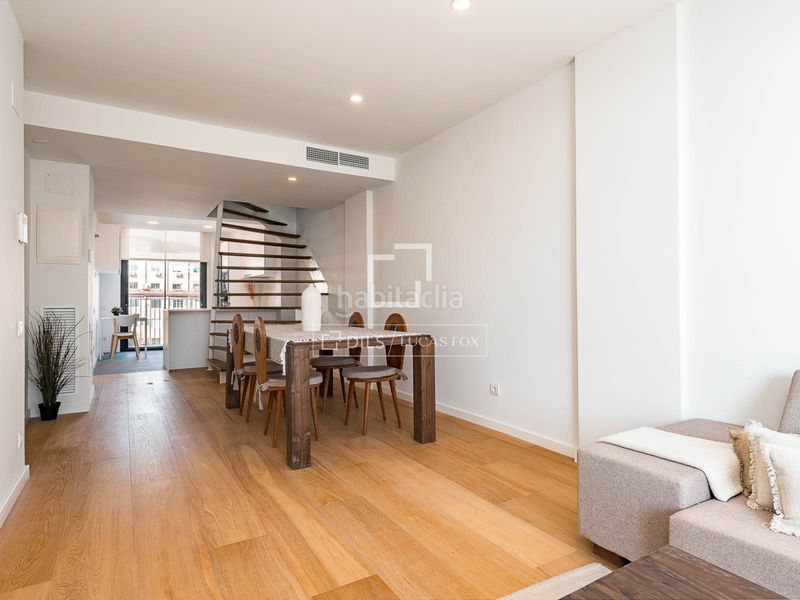 Foto 8cdeb2e2-c806-4dc3-ab7e-e1f4e6c6b765. Àtic amb calefacció aparcament piscina a Putget - Farró Barcelona