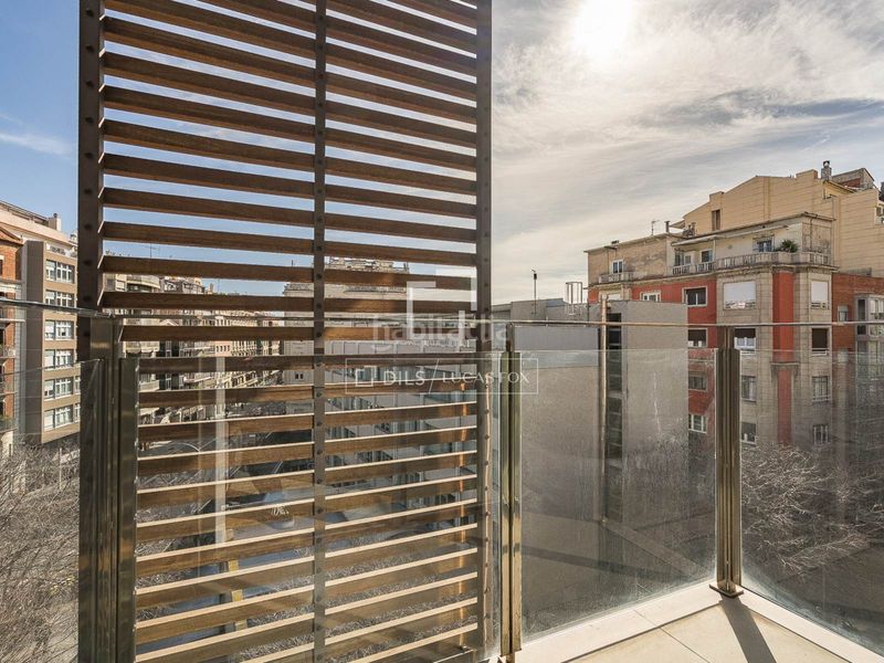 Foto aa8a18bb-797b-4452-9daa-599785a01a44. Àtic amb calefacció aparcament piscina a Putget - Farró Barcelona