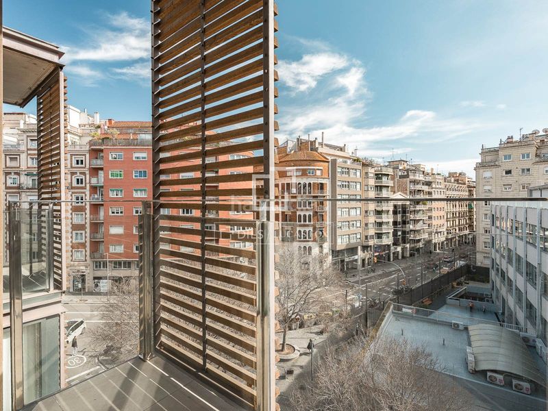 Foto c3eced42-9742-427a-bcec-1c4337c36052. Àtic amb calefacció aparcament piscina a Putget - Farró Barcelona