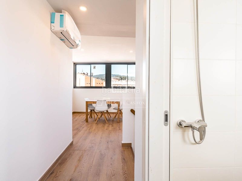 Foto ed26251b-0455-4f84-a0dc-6e8c58d5bef9. Àtic amb calefacció aparcament piscina a Putget - Farró Barcelona