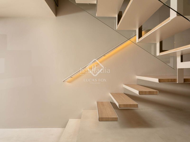 Foto 27775c94-e768-449b-8a8e-9e0b02aa4b07. Àtic amb calefacció aparcament a Centre-Barri Vell Girona