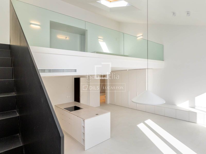 Foto 46e6ae85-200a-450a-a2bf-bb9fd4a91e60. Àtic amb calefacció aparcament a Centre-Barri Vell Girona