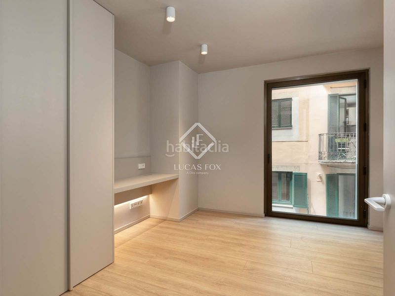 Foto 99c97791-67a2-42c8-ad96-53665885a000. Àtic amb calefacció aparcament a Centre-Barri Vell Girona