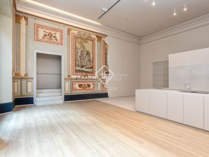 Foto e7c906bc-b69f-41ce-bbc5-2af84ebe686e. Àtic amb calefacció aparcament a Centre-Barri Vell Girona