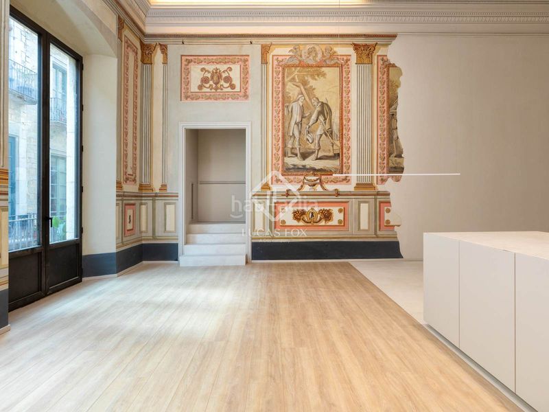 Foto 02a81fd2-3ea1-481c-be1b-e21ec252817d. Àtic amb calefacció aparcament a Centre-Barri Vell Girona