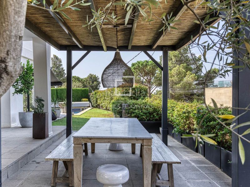 Foto 6aeb4672-7f33-4ccb-92a1-a568c02af24c. Xalet amb calefacció aparcament piscina a Tamariu