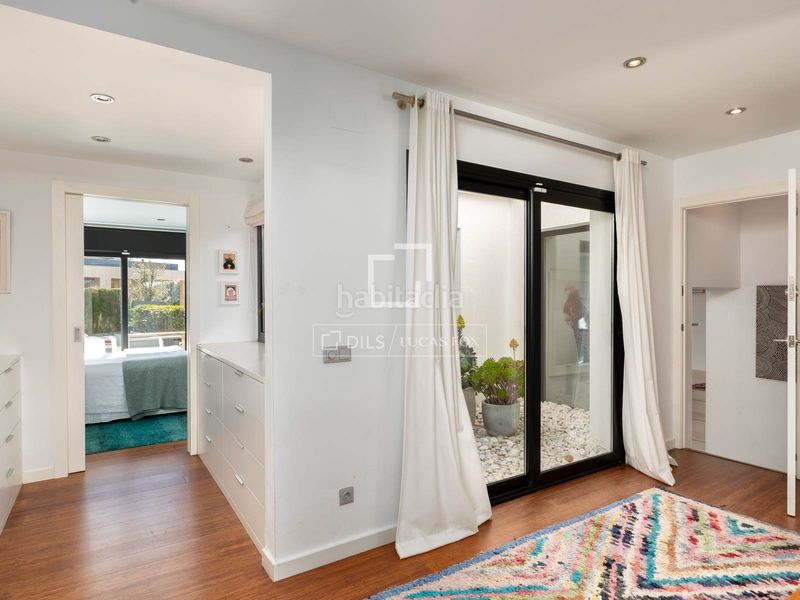 Foto 8a732a72-a165-46f7-8fc6-e53bda0623f2. Xalet amb calefacció aparcament piscina a Tamariu