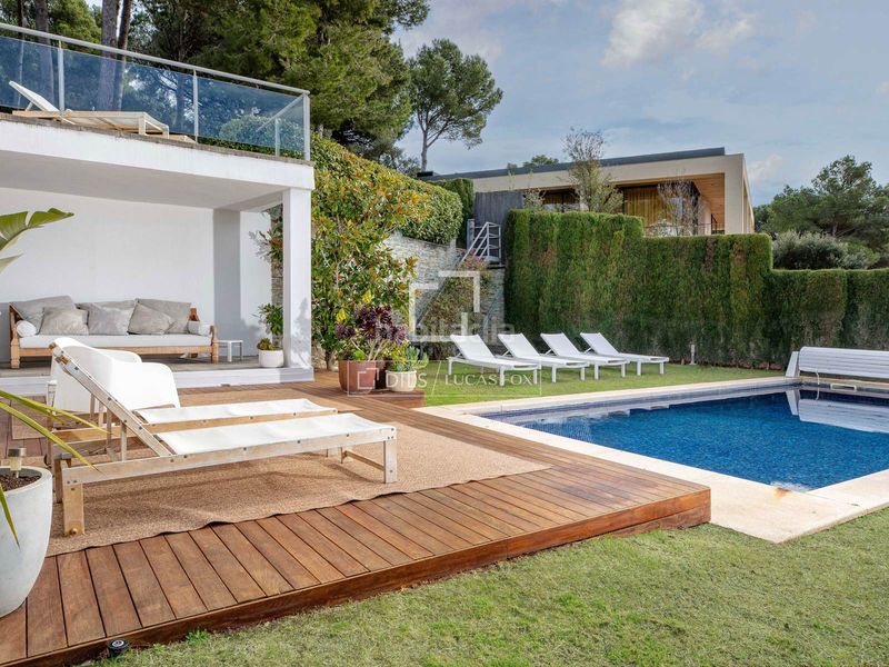 Foto c2592550-6a7c-4d5b-b71f-99f72e642f0e. Xalet amb calefacció aparcament piscina a Tamariu