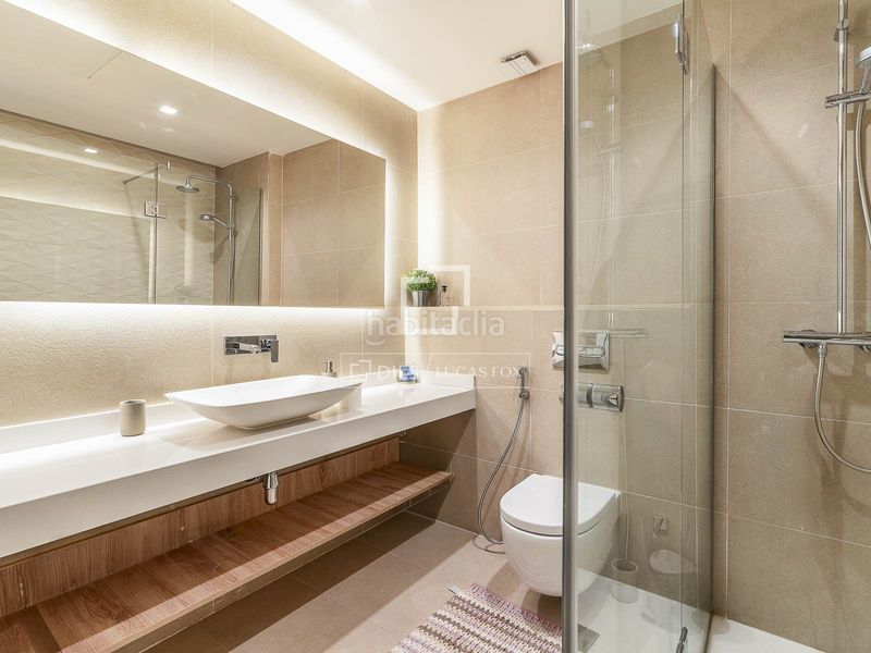 Foto 0ca66891-3186-4822-ae4b-2b1466e94baf. Pis amb calefacció a St. Pere - Sta. Caterina - El Born Barcelona