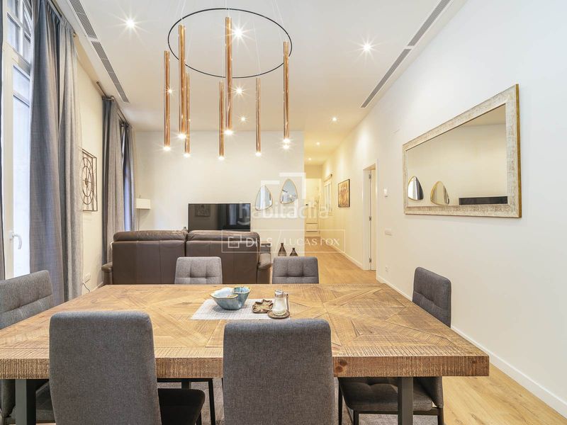 Foto 11141ee2-8e98-43ca-9a85-b439fd2962b2. Pis amb calefacció a St. Pere - Sta. Caterina - El Born Barcelona