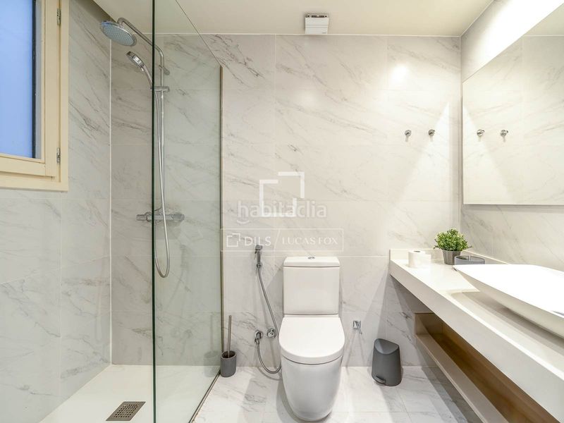 Foto 4fc38ea0-2a4e-4835-9c3b-a9d4dc00c5c0. Pis amb calefacció a St. Pere - Sta. Caterina - El Born Barcelona