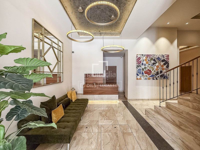 Foto 6c3829d8-78d9-4f95-8c87-4bea0db777df. Pis amb calefacció a St. Pere - Sta. Caterina - El Born Barcelona